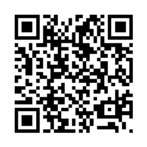 放下酒杯的李城顿时朝着苏凡询问道二维码生成