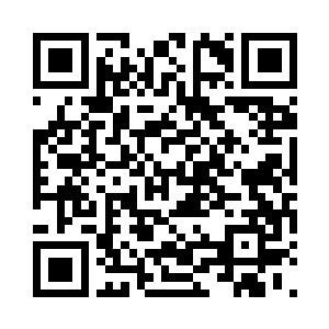 放在战舰出口处的一艘小型运输飞船之上二维码生成