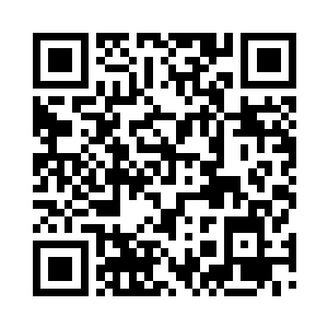 敖定定看着脚下的这块拇指大的晶石二维码生成