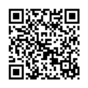 散发出一层璀璨而夺目的蓝色光芒二维码生成