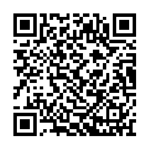 数万枚炮弹将清风镇中央广场以及附近犁了数遍二维码生成