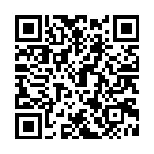 数个血洞从膝盖和肘关节分别洞出二维码生成