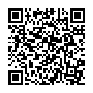 敲了敲门然后还没等里面的人说请进就迈步走了进去二维码生成