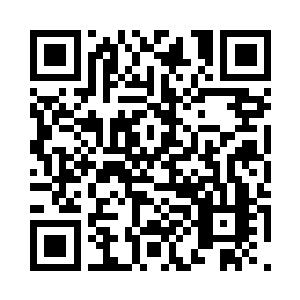 整个人因为被撞击而不断地往前滑去二维码生成