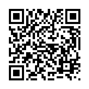 整个人已经完全没有了刚才的热情二维码生成