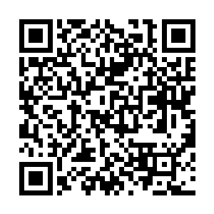 整个人的身体也瞬间直接朝着那恐怖的黑莲的方向飞掠而去二维码生成