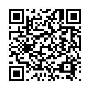 整个场景也同他的意识一般扭曲幻化二维码生成