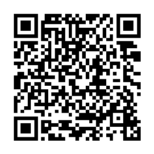 整个房间里有一股张铁熟悉的贝芙丽身上的甜美的少女气息二维码生成