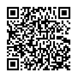 整个殿厅四面的三层楼阁之内近万名修士竟没有发出一点声息二维码生成