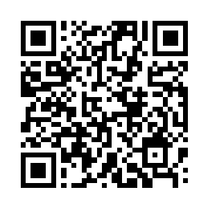 整个露台周围完全都是阵阵古朴的符文二维码生成