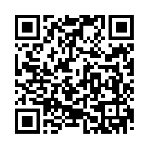 文森特正将他的手机拿给思晚玩小游戏二维码生成