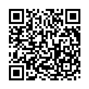 文质彬彬的男子居然是华夏最神秘特工的龙头二维码生成