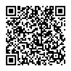 断背山剧组的成员终于安然无恙的带着设备离开了这座留宿了将近一个月的山脉二维码生成