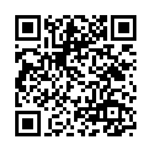 斯代罗普斯还抄起手中的巨大铁锤二维码生成