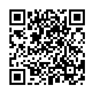新井浩一和本尼都认出了这两人的身份二维码生成