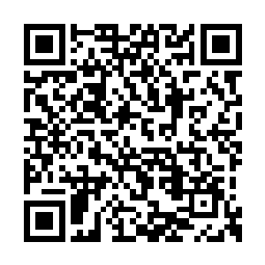 方子白闻言忍不住气得冲阿姆的脑袋甩了一巴掌二维码生成