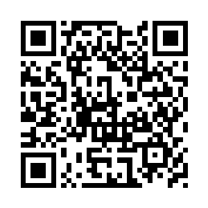 方月梅家就住在村口的大榕树旁边二维码生成