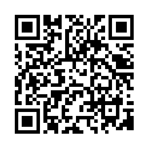 旁边帐篷前闭目养神的纪古睁开双眼二维码生成