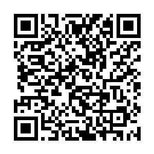 旁边的嘈杂的声音一下子好像被隔离到了很远的地方二维码生成