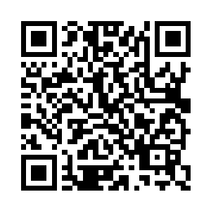 旁边的学生看到赵纯良在那一边发呆一边浪笑二维码生成