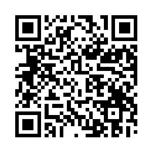 旁边的小姐虽然被莫名出现的风天翔吓了一跳二维码生成