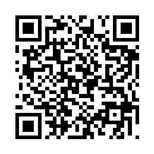 旋即那紧闭的眼睛终于是缓缓的睁开二维码生成