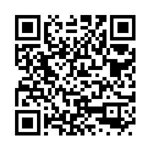 旋转的黑气不断吸收着飞剑的灵力挤压二维码生成