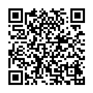 无人看清楚酒鬼是如何从李奇手中将酒杯夺过去的二维码生成