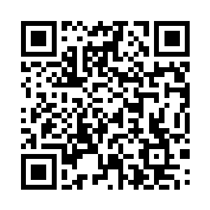 无头骑士开始按照之前蜈蚣头将给他的二维码生成