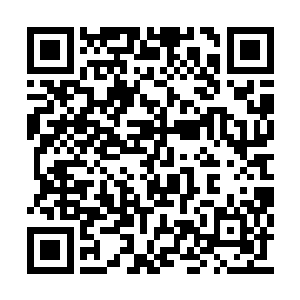 无尽的高空中无声无息间汇聚了一团磅礴的阴云二维码生成