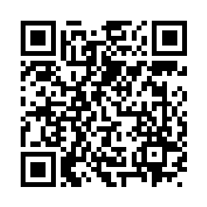 无意中瞅到鬼鬼祟祟盯着这边的千儿和雪儿二维码生成