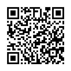 无敌神队六人和风逵一起立在空中一处二维码生成