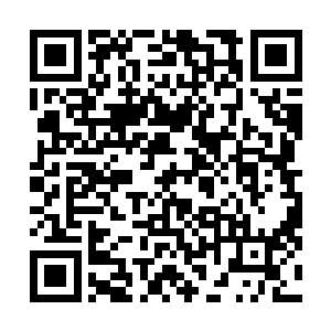 无数的旁观者被黑旗的到来与这波怒吼掀起的声势所震撼二维码生成