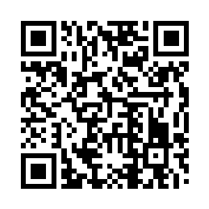 无数的黑面条宽的细线包围着异形虫分身二维码生成