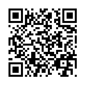 无论是目光还是神色都显得极为复杂二维码生成