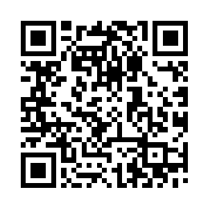 无论老少对这个女人的打扮还真是不敢恭维二维码生成