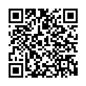 日不落要塞已经被刚才的战斗破坏的满目疮痍二维码生成