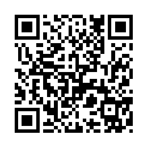 早已手脚麻利的主动推来了第三辆小车二维码生成