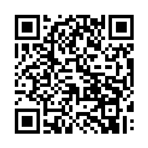 早已是发现了对方目光落在月儿与菲儿身上二维码生成