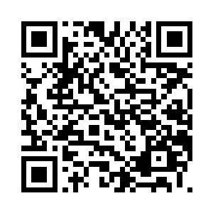 时不时地扭头朝血色大门那边瞧上一眼二维码生成