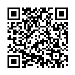 时间在她身上的流速同样是与众不同的二维码生成