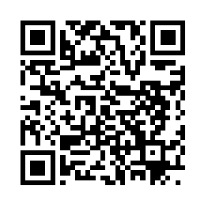 明漪出来的时候喜姑姑塞了一把扇子给她二维码生成