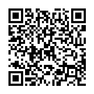 昔日苏联帝国的荣耀从这个老文化宫的舞厅就可见一斑二维码生成