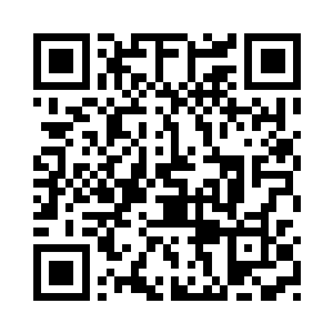 是如何欢快的在草地上奔跑追逐的二维码生成