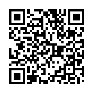 是用翠绿的黄瓜皮片拼成的柳树丝条二维码生成