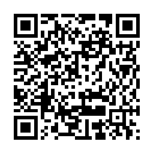 是绝对不会眼睁睁的看着出现巨额的商业资金融入二维码生成