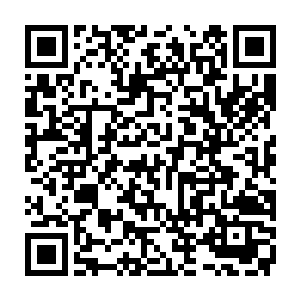 显然也是希望秦方可以想出什么比较好的办法……他们不能让石青锋出事儿二维码生成