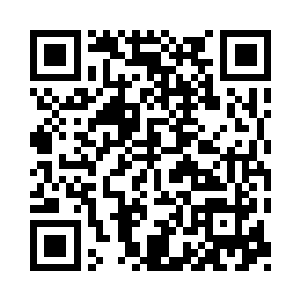 显然是又一个把紫色诠释的高贵美艳的人二维码生成