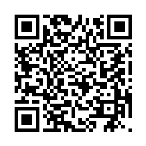 显然注意力根本就没有放在常龙的身上二维码生成