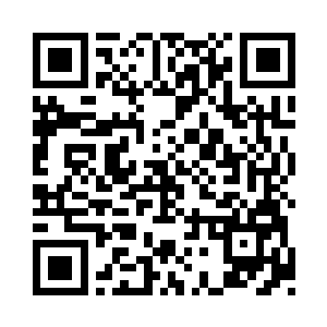 显然这一次紫衣人实在是有些误会了龙傲天二维码生成